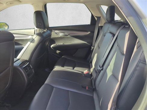 Used 2018 Cadillac XT5 Luxury AWD/4WD image 23