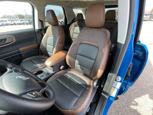 Used 2025 Ford Bronco Sport Outer Banks w/ Outer Banks Tech Package+ image 10