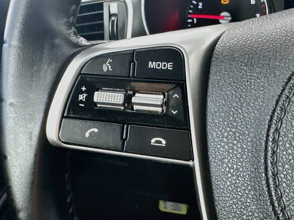 Used 2020 Kia Sorento LX w/ LX I4 Convenience Package AWD/4WD image 25