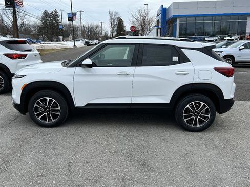 New 2026 Chevrolet TrailBlazer LT image 2