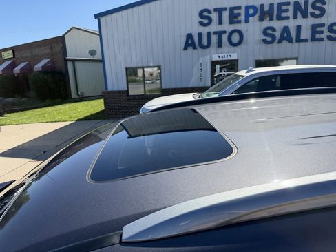 Used 2019 Honda Pilot Touring image 10