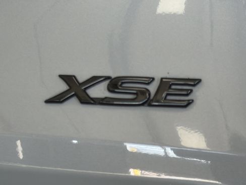 Used 2025 Toyota Sienna XSE w/ XSE Plus Package image 44