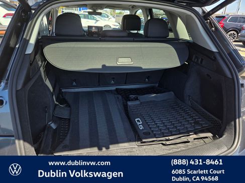 Used 2023 Audi Q5 2.0T Premium w/ Convenience Package AWD/4WD image 25