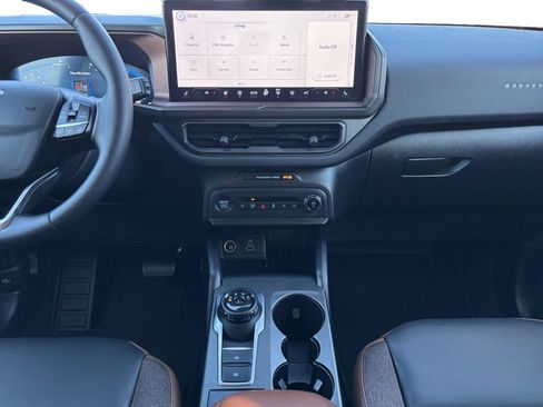 Used 2025 Ford Bronco Sport Outer Banks w/ Outer Banks Tech Package+ image 12