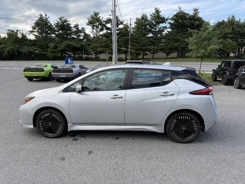 Used 2024 Nissan Leaf SV Plus FWD image 7