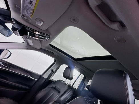 Used 2022 Jeep Grand Cherokee Limited 4xe w/ Luxury Tech Group II image 26