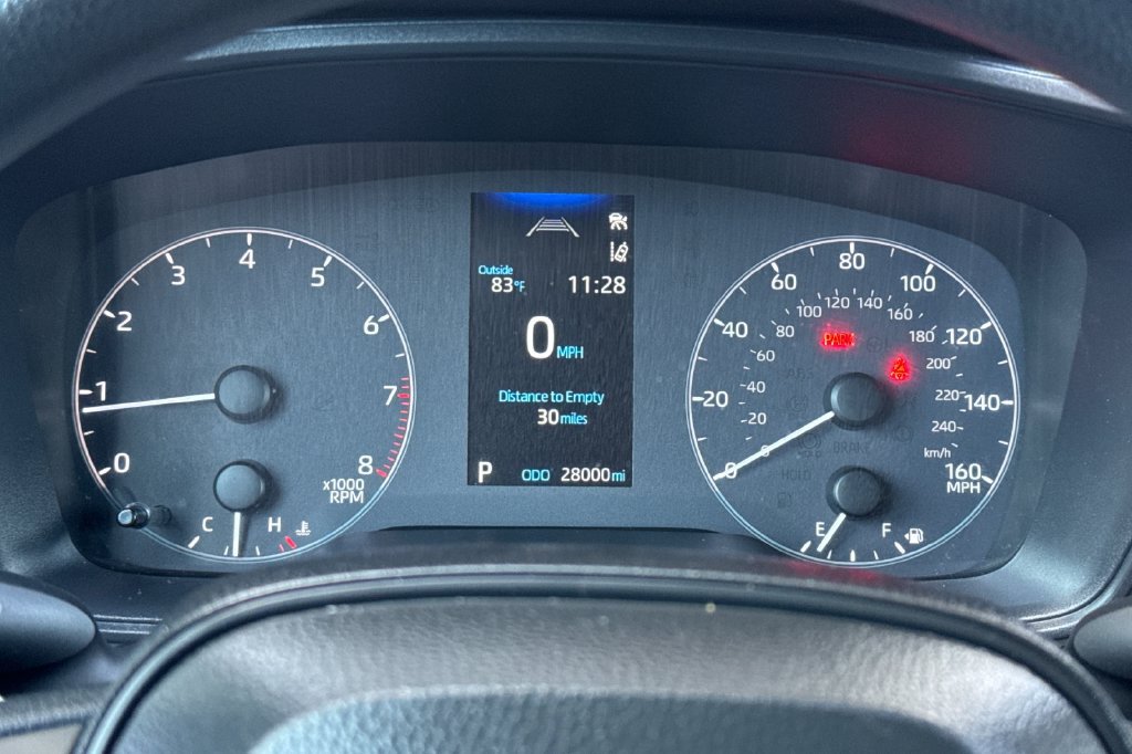 Certified 2025 Toyota Corolla LE FWD image 21