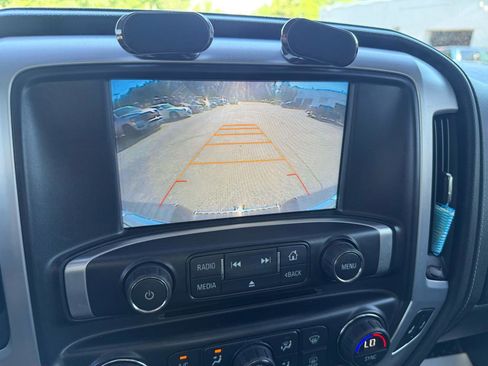 Used 2015 GMC Sierra 3500 SLE w/ SLE Preferred Package AWD/4WD image 29