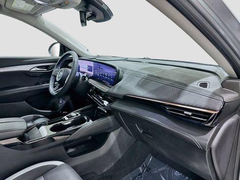 Used 2024 Buick Envision Sport Touring AWD/4WD image 28