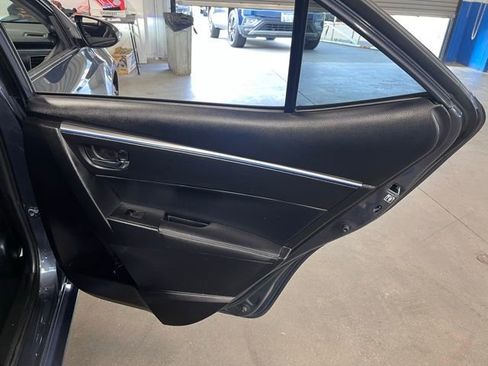 Used 2016 Toyota Corolla S image 15
