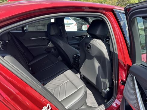 New 2026 BMW 530i xDrive w/ M Sport Package image 32