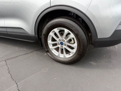 Used 2022 Ford Escape SE w/ Convenience Package image 9