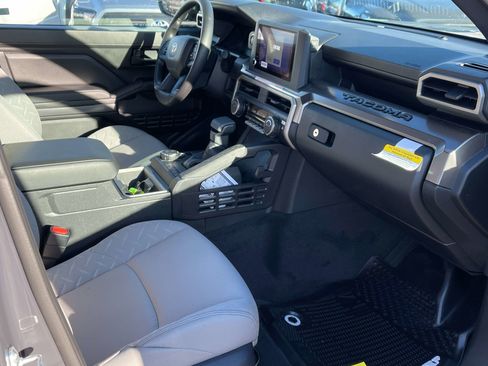 New 2026 Toyota Tacoma SR5 image 16