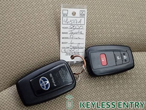 Used 2020 Toyota Prius image 25