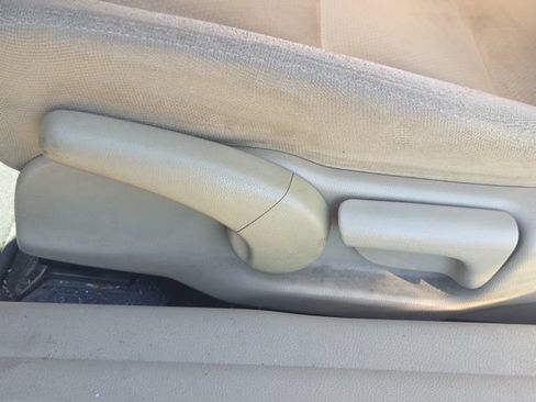 Used 2011 Honda Accord EX image 19