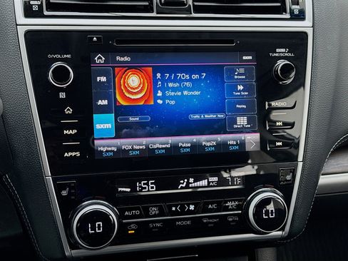 Used 2019 Subaru Outback 2.5i Limited w/ Popular Package #2 AWD/4WD image 11