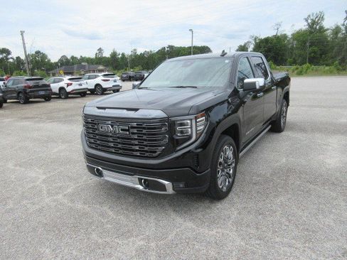 Used 2024 GMC Sierra 1500 Denali Ultimate AWD/4WD image 2