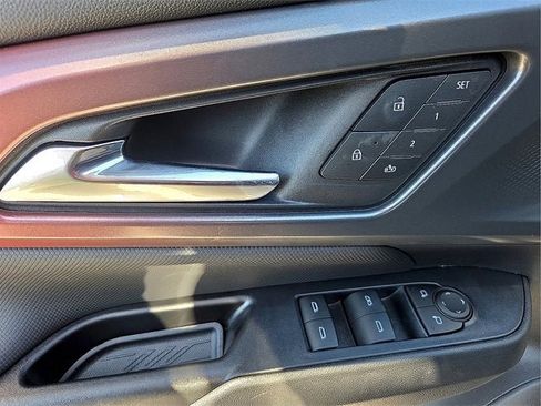 New 2025 Chevrolet Equinox EV RS w/ Active Safety Package 3 image 15