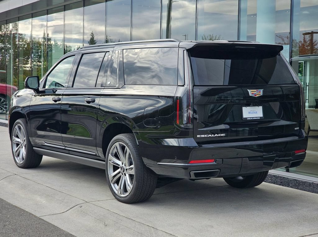 New 2026 Cadillac Escalade ESV Platinum Sport AWD/4WD image 3