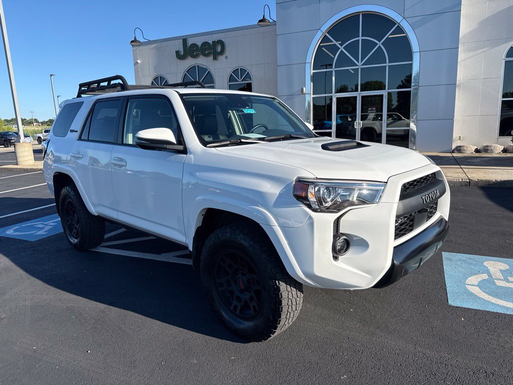 Used 2024 Toyota 4Runner TRD Pro AWD/4WD image 2