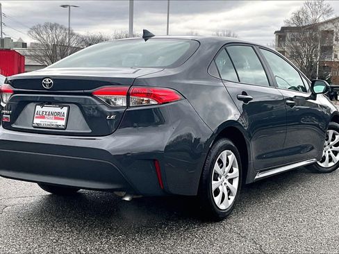Used 2024 Toyota Corolla LE image 12
