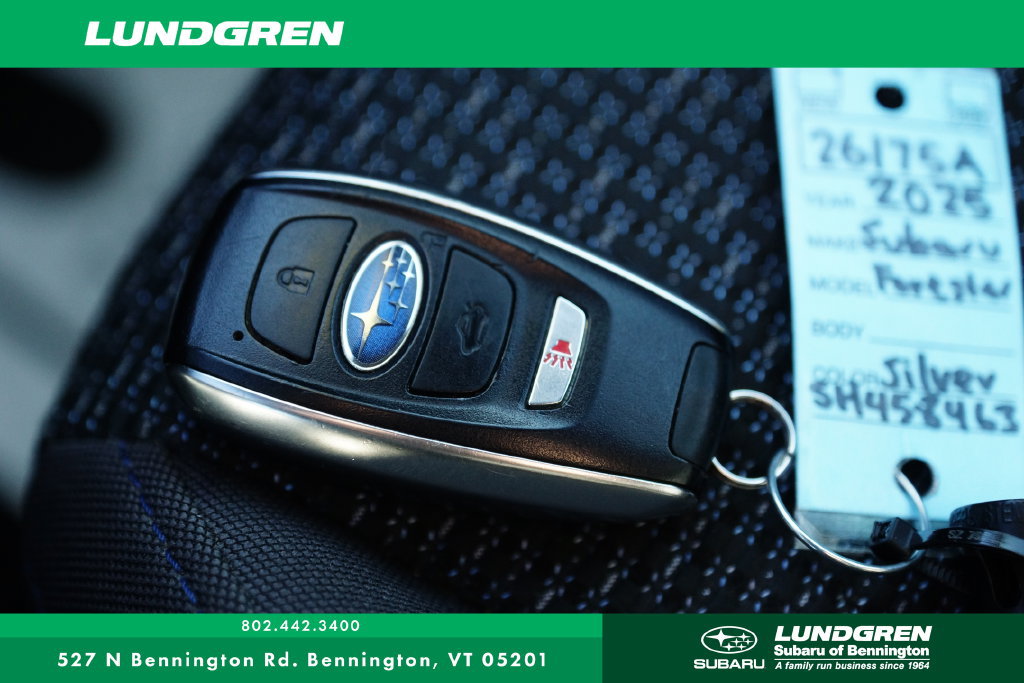 Used 2025 Subaru Forester Premium AWD/4WD image 21