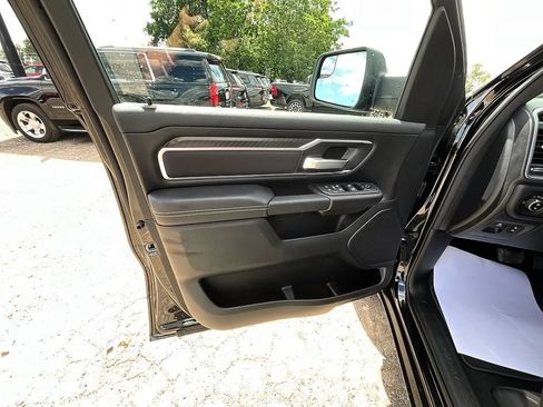 New 2026 RAM 1500 4x4 Crew Cab image 11