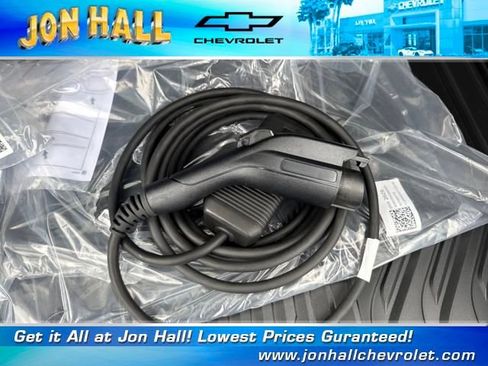 New 2025 Chevrolet Equinox EV RS image 13