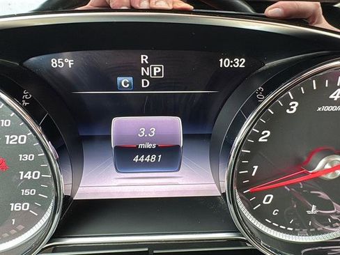 Used 2018 Mercedes-Benz E 400 E 400 4MATIC image 22