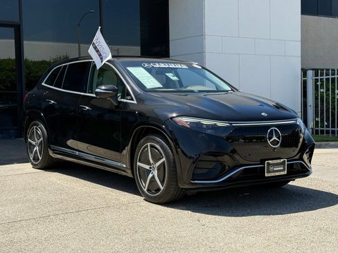 Used 2023 Mercedes-Benz EQS 580 4MATIC SUV image 8