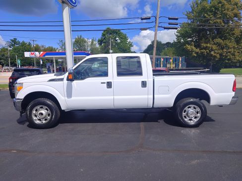 Used 2015 Ford F350 XLT w/ XTR Package image 1