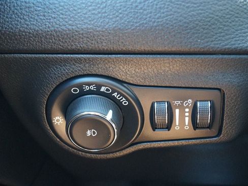 Used 2021 Jeep Compass Trailhawk w/ Convenience Group AWD/4WD image 26