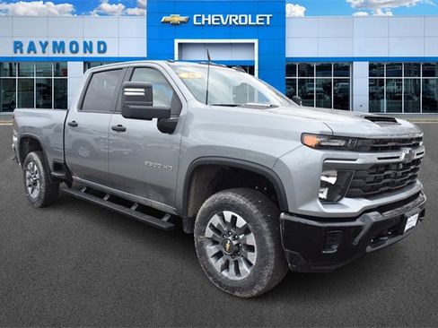 New 2026 Chevrolet Silverado 2500 Custom w/ Custom Value Package image 10