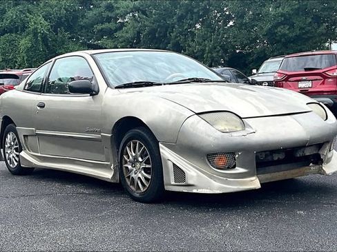 Used 2000 Pontiac Sunfire SE w/ Sun & Sound Pkg FWD image 2