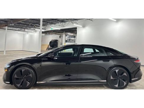 Used 2025 Lucid Air Grand Touring image 8
