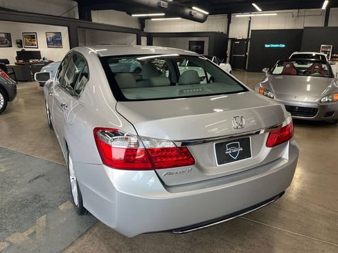 Used 2013 Honda Accord EX-L image 10
