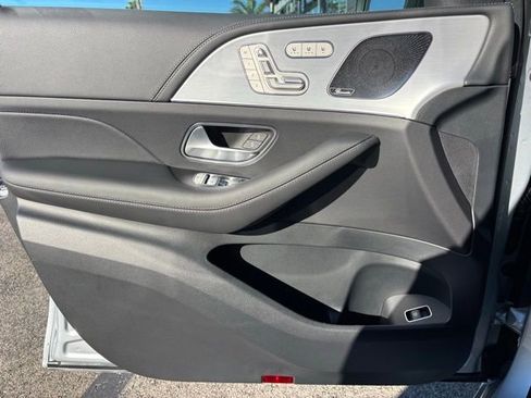 New 2026 Mercedes-Benz GLE 53 AMG 4MATIC Coupe image 21