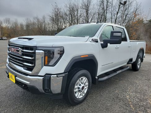 New 2026 GMC Sierra 2500 SLE w/ SLE Convenience Package image 1