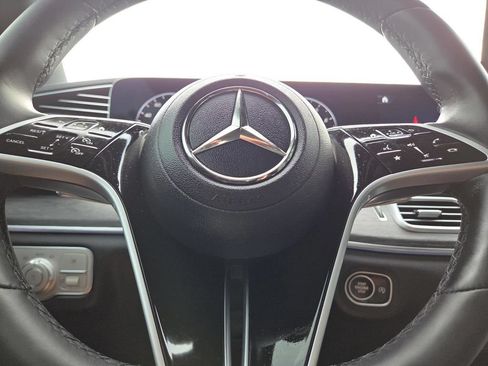 Used 2025 Mercedes-Benz GLE 350 4MATIC image 28