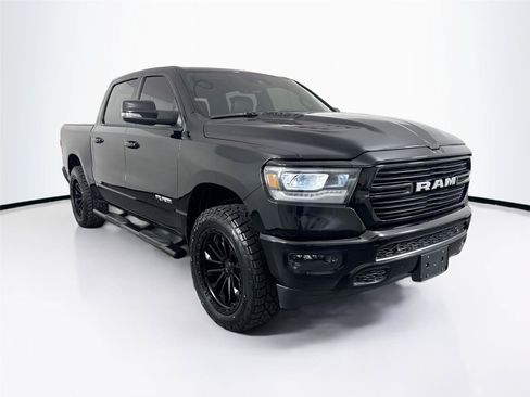 Used 2023 RAM 1500 Laramie AWD/4WD image 10