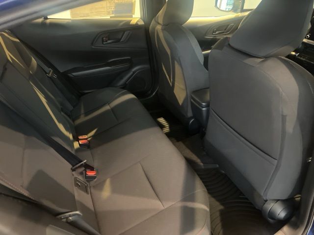 New 2026 Toyota Prius Plug-In Hybrid FWD image 27
