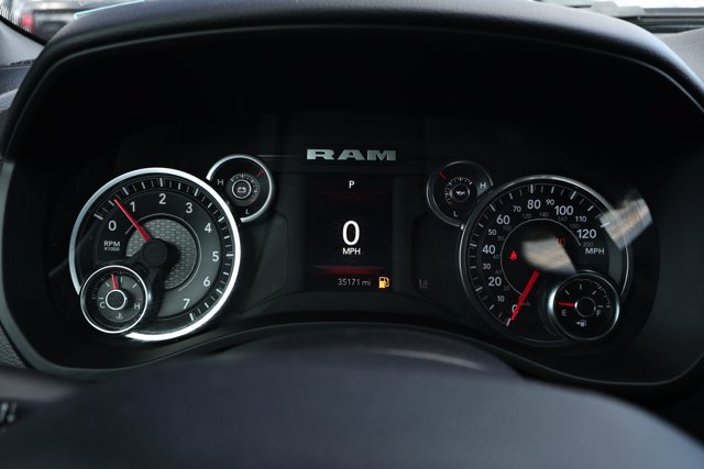 Used 2025 RAM 1500 Big Horn RWD image 12