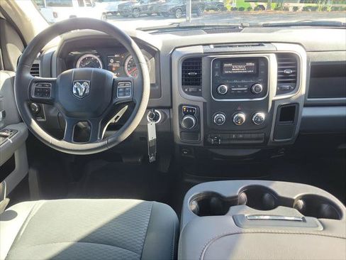 Certified 2019 RAM 1500 Express RWD image 10