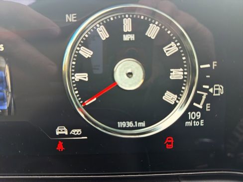 Used 2024 Ford Mustang GT Premium image 20