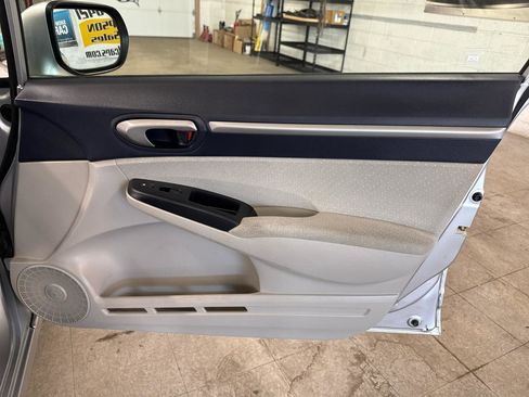 Used 2008 Honda Civic Hybrid Sedan image 48