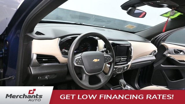 Used 2022 Chevrolet Traverse LS AWD/4WD image 31