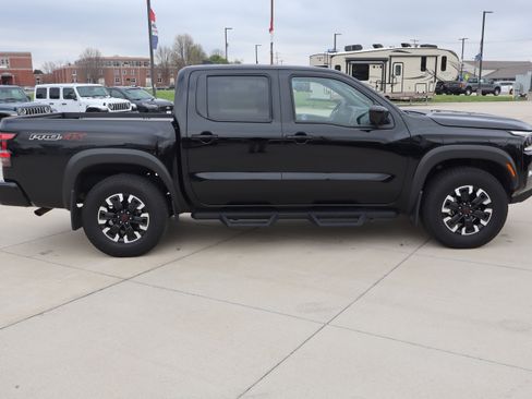 Used 2023 Nissan Frontier PRO-4X w/ Pro Convenience Package AWD/4WD image 4