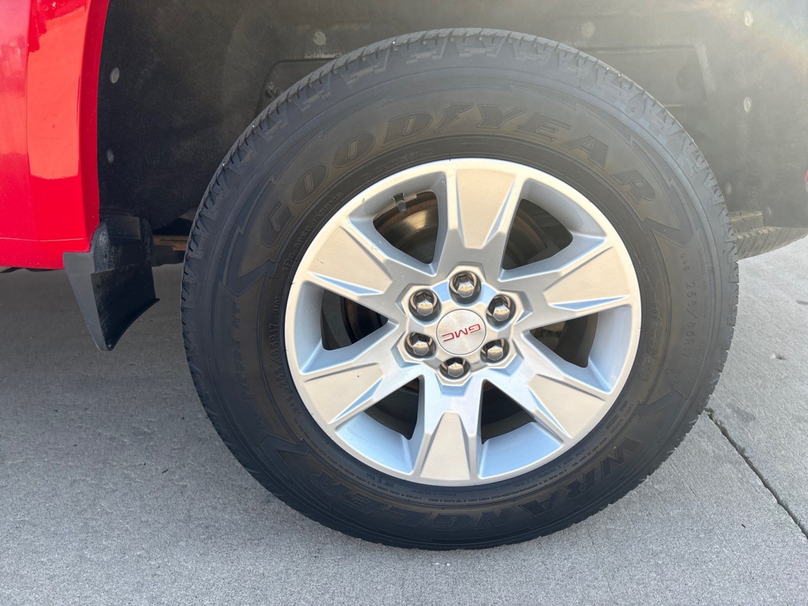 Used 2015 GMC Canyon SLE w/ SLE Convenience Package RWD image 11