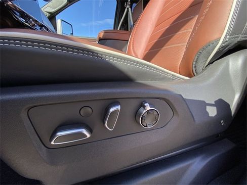 New 2026 GMC Sierra 3500 Denali Ultimate image 12