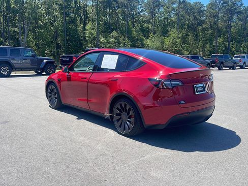 Used 2023 Tesla Model Y Performance AWD/4WD image 5